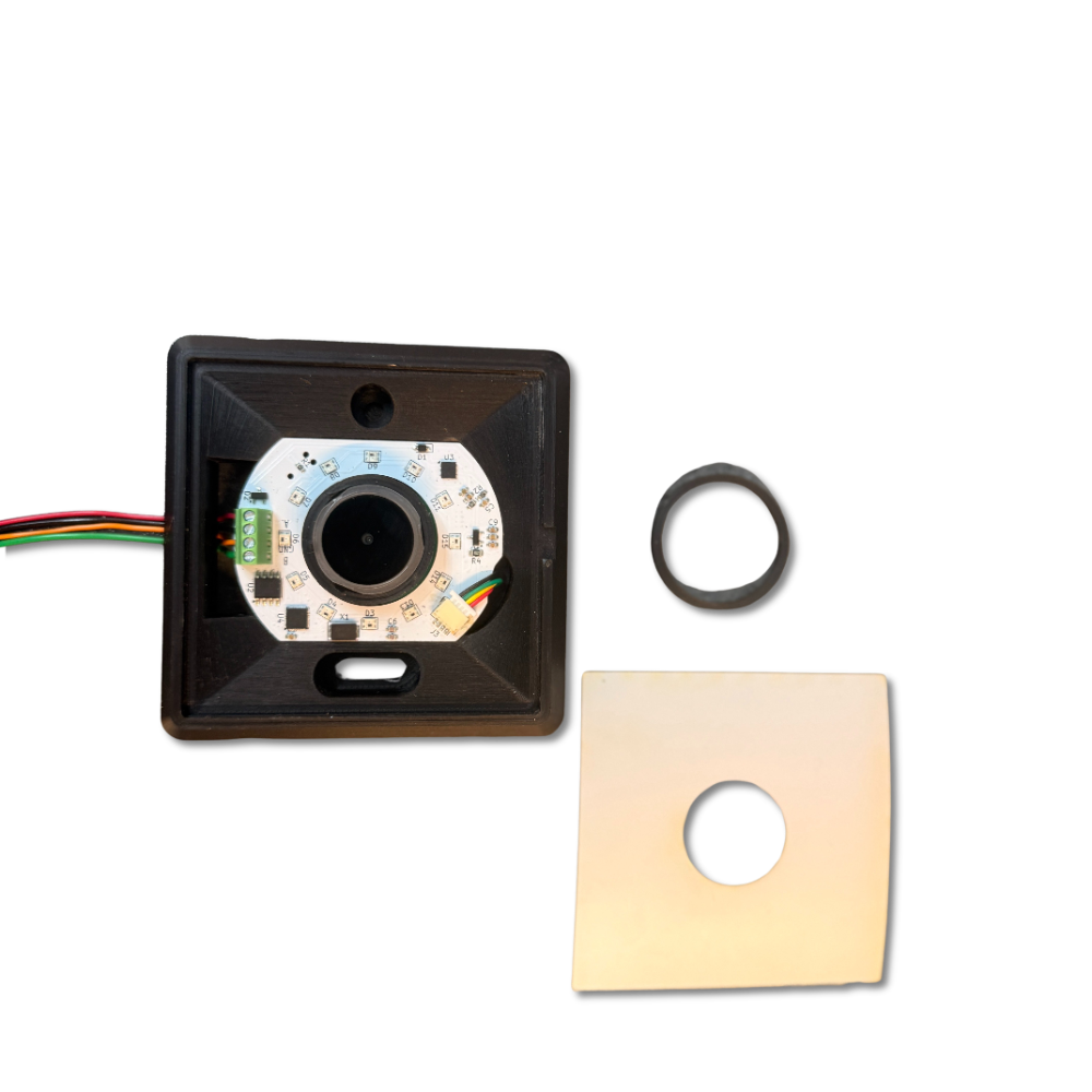 Photo du kit complet : boîtier DIN, module de lecture et lecteur QR GM60